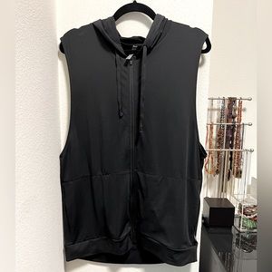 Fabletics Black Sleeveless Yukon Tunic Hoodie